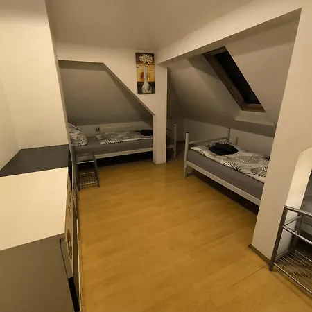 Attic Am Hegebach Mit Netflix Und Parkplatz Self Check-in