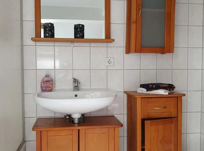 公寓 Attic Am Hegebach Mit Netflix Und Parkplatz Self Check-in